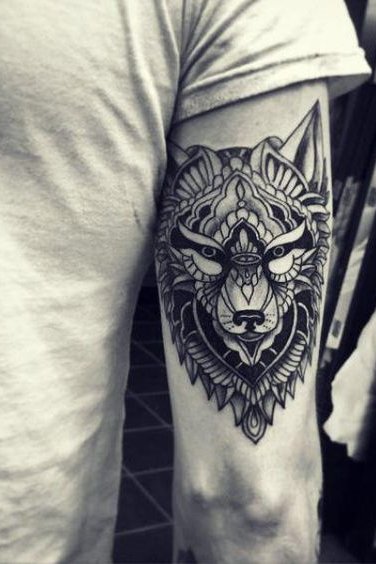 Upper Arm Wolf Tattoos