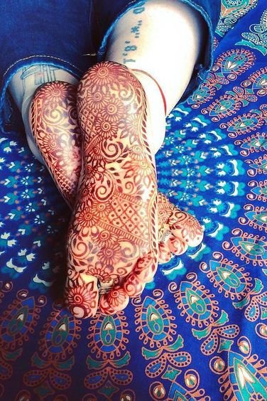 henna tattoo designs on foot