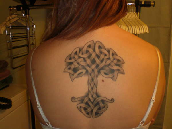 Best Celtic Tattoo Ideas for Women & Meaning (2023)